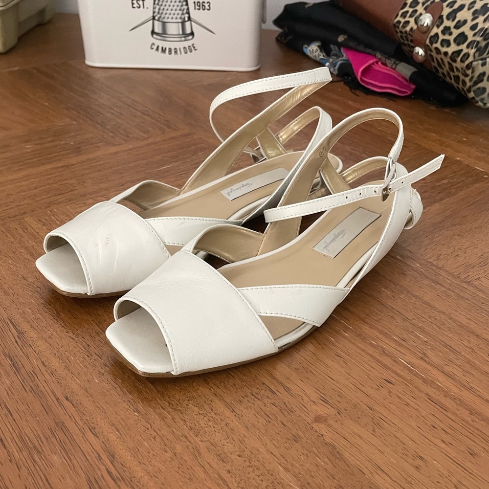 Vintage Peep Toe Flats